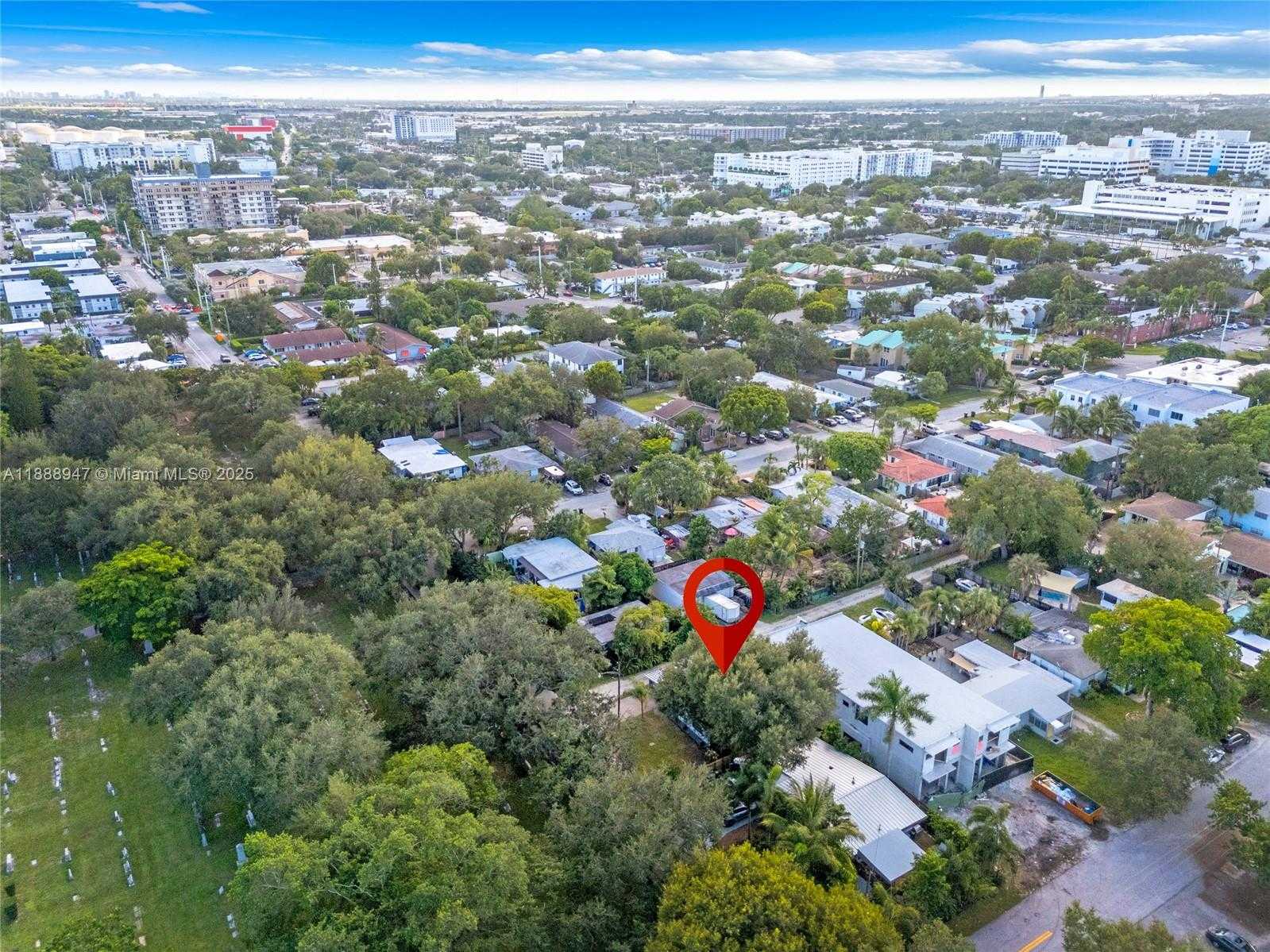 Small Image of 1341 SOUTH EAST 10TH AVE, Fort Lauderdale Number 26