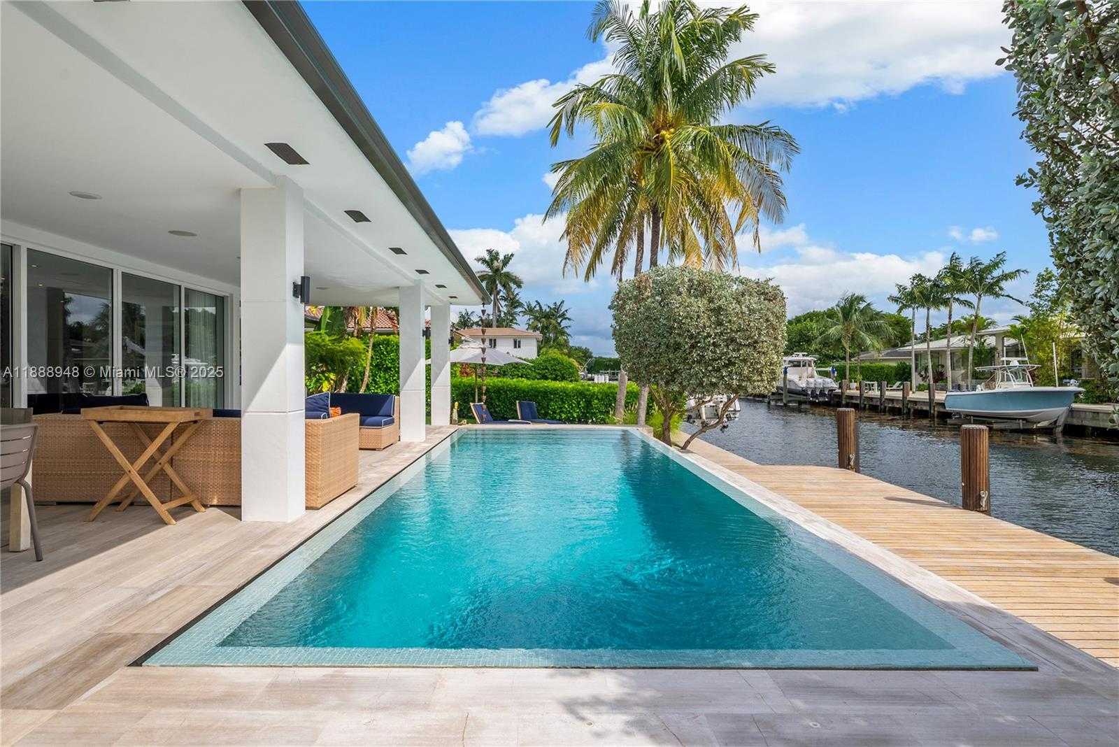 Small Image of 1370 NORTH EAST 103RD ST, Miami Shores Number 12