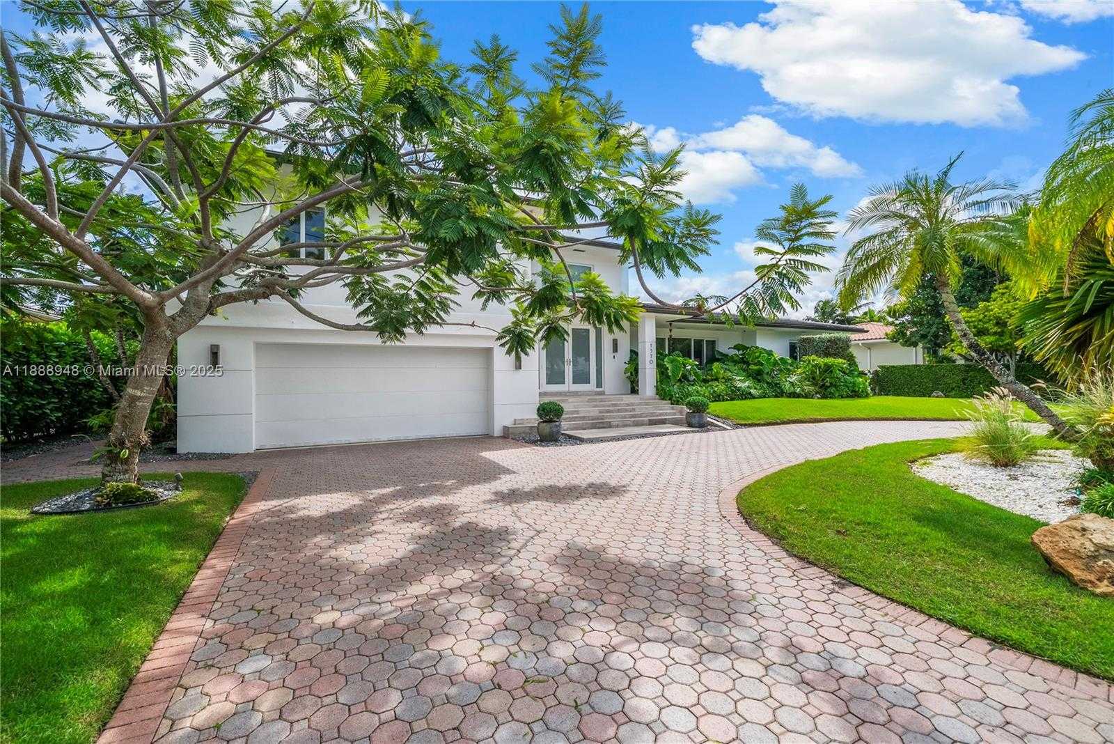Small Image of 1370 NORTH EAST 103RD ST, Miami Shores Number 3