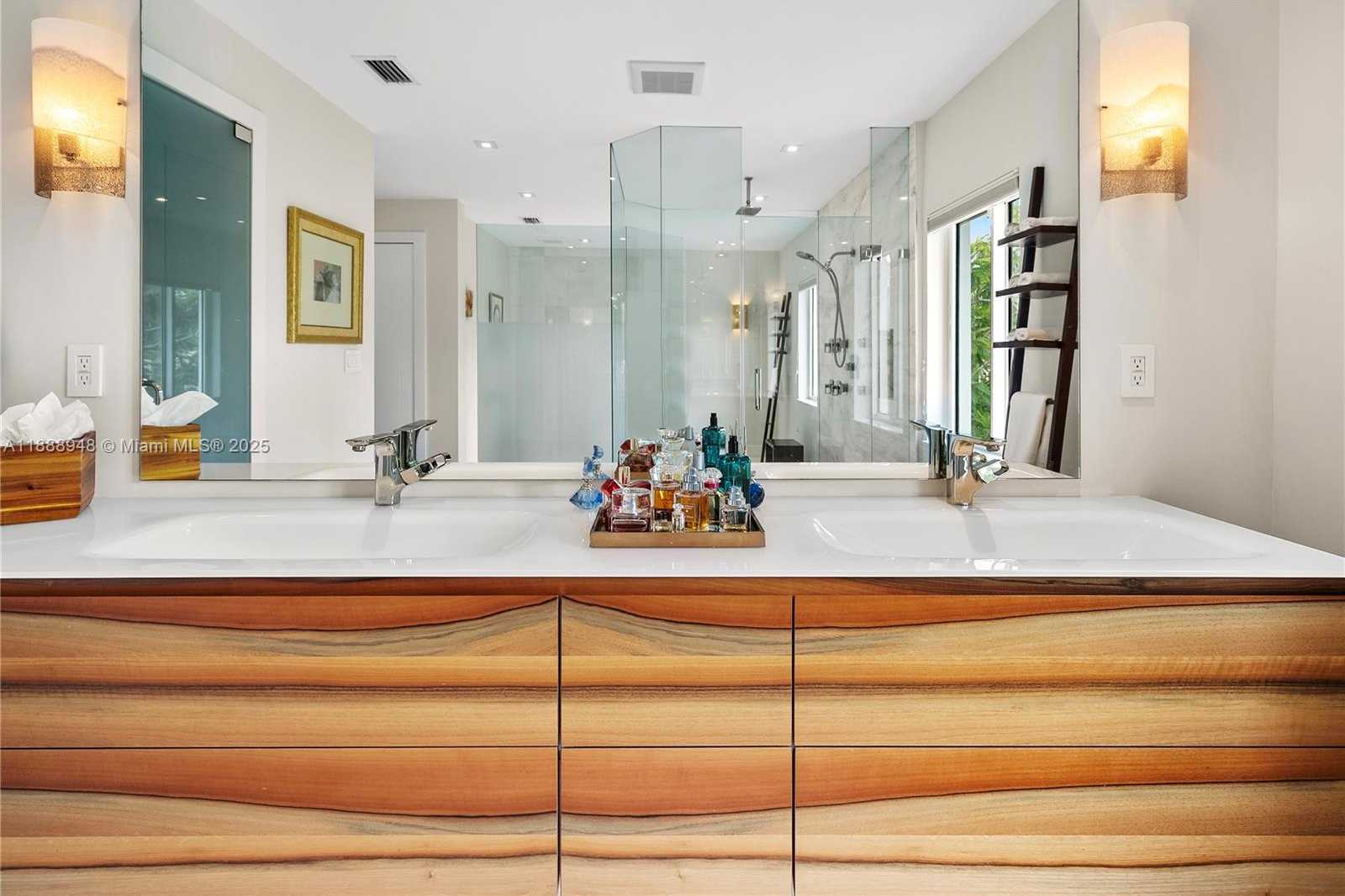 Small Image of 1370 NORTH EAST 103RD ST, Miami Shores Number 41