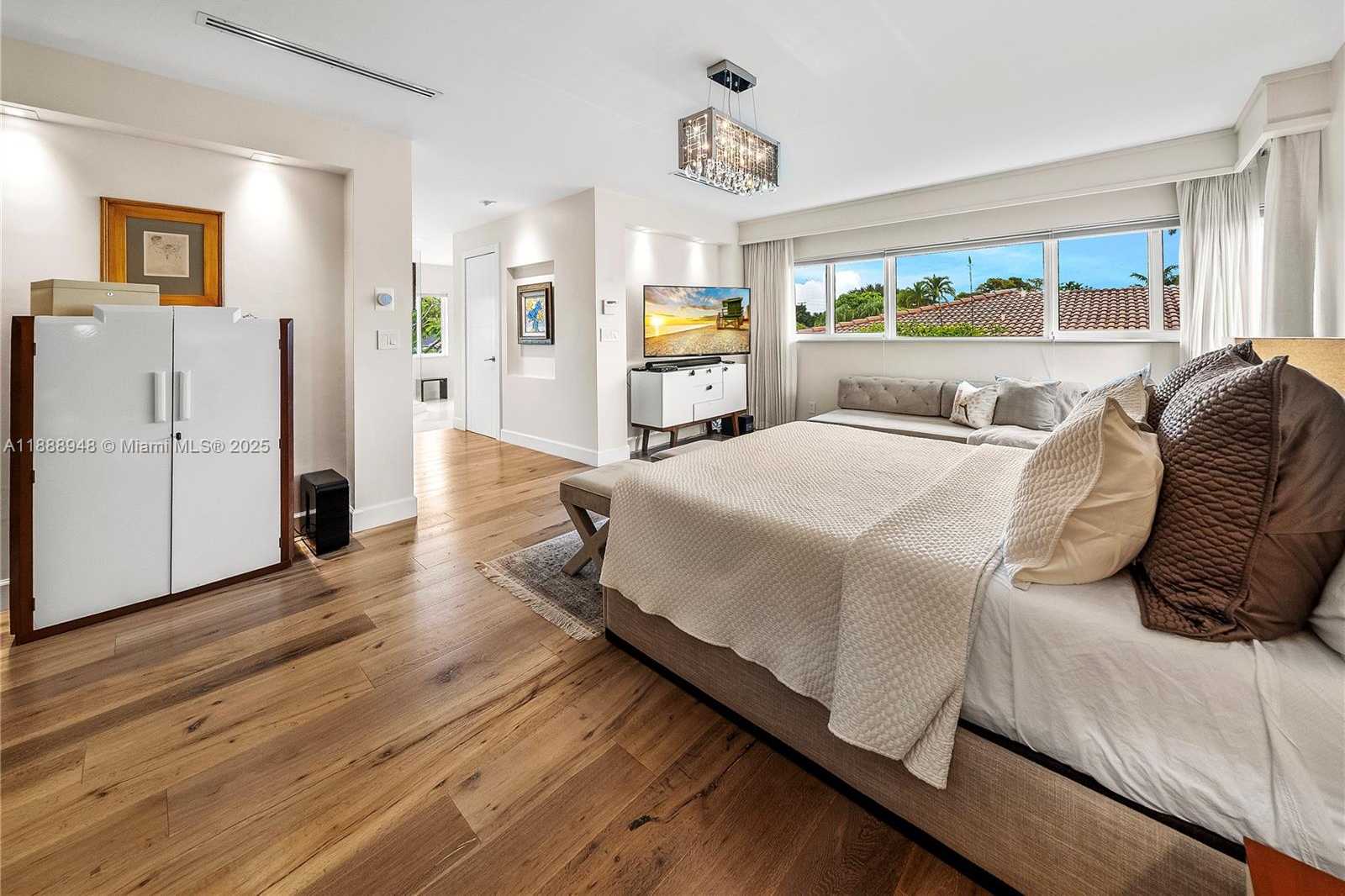Small Image of 1370 NORTH EAST 103RD ST, Miami Shores Number 43