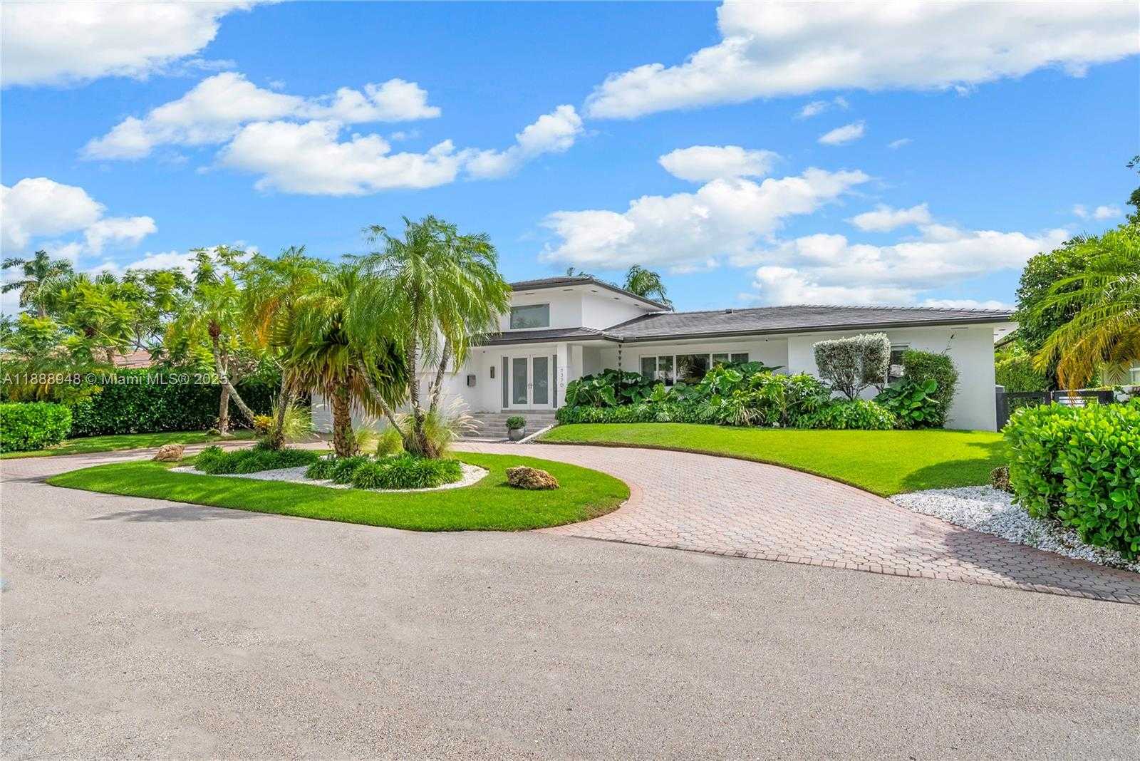 Small Image of 1370 NORTH EAST 103RD ST, Miami Shores Number 50