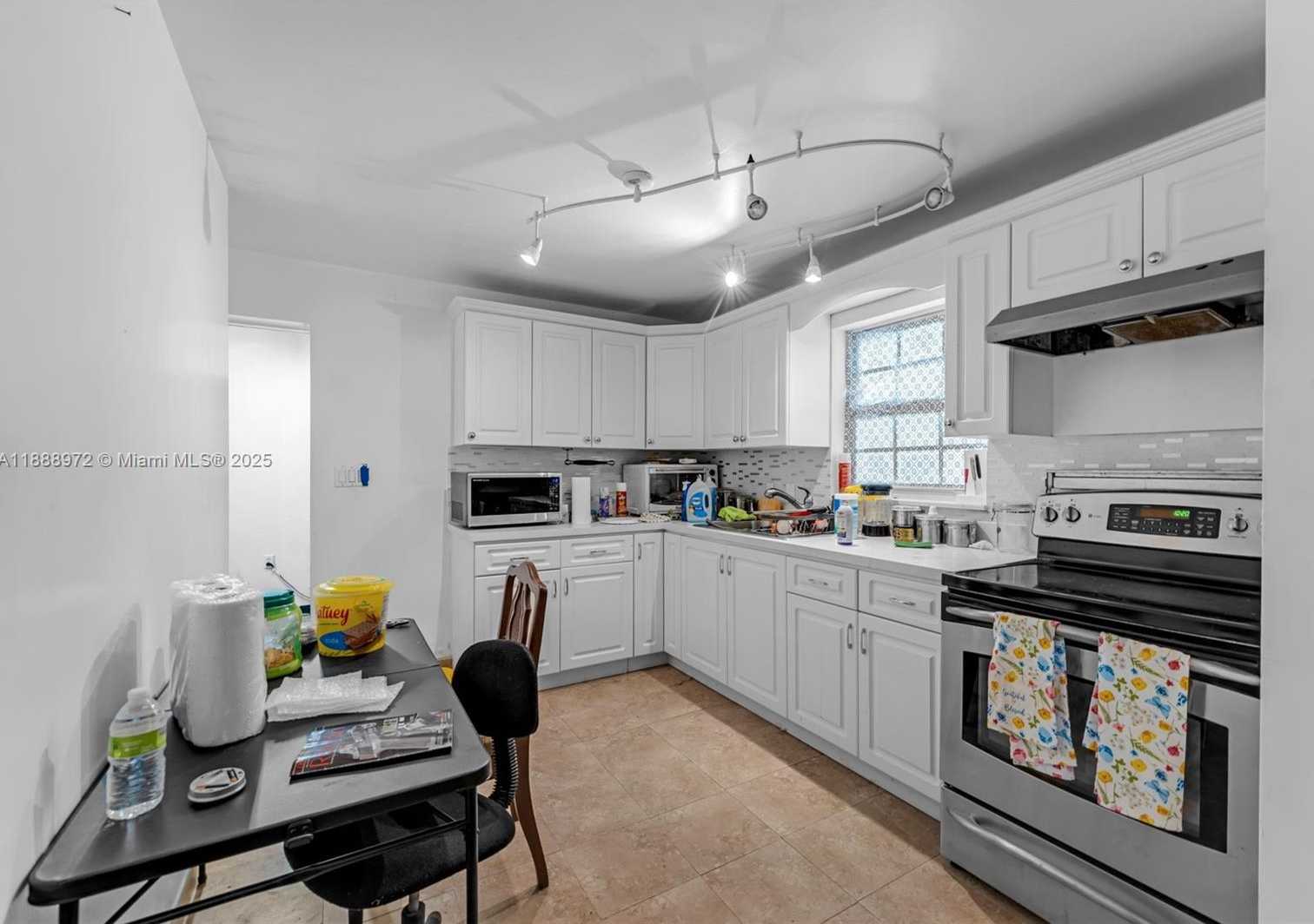 Small Image of 174 CORRINE PL, Key Largo Number 14