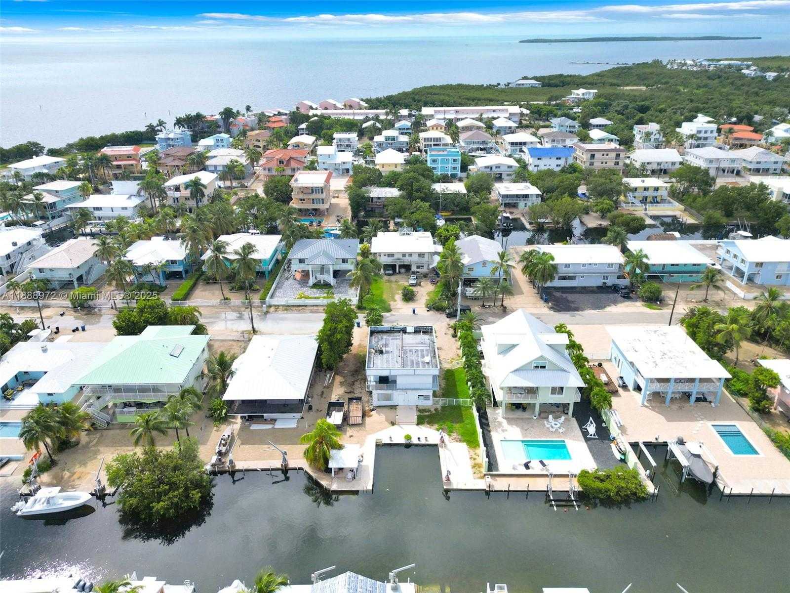 Small Image of 174 CORRINE PL, Key Largo Number 53