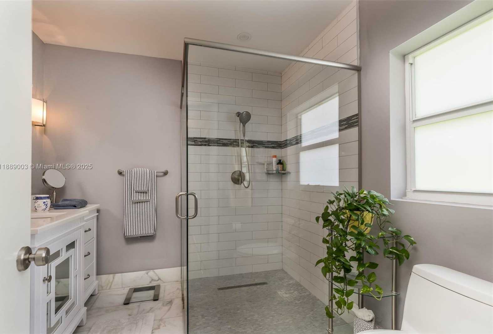 Small Image of 8241 SOUTH WEST 142ND ST, Palmetto Bay Number 15