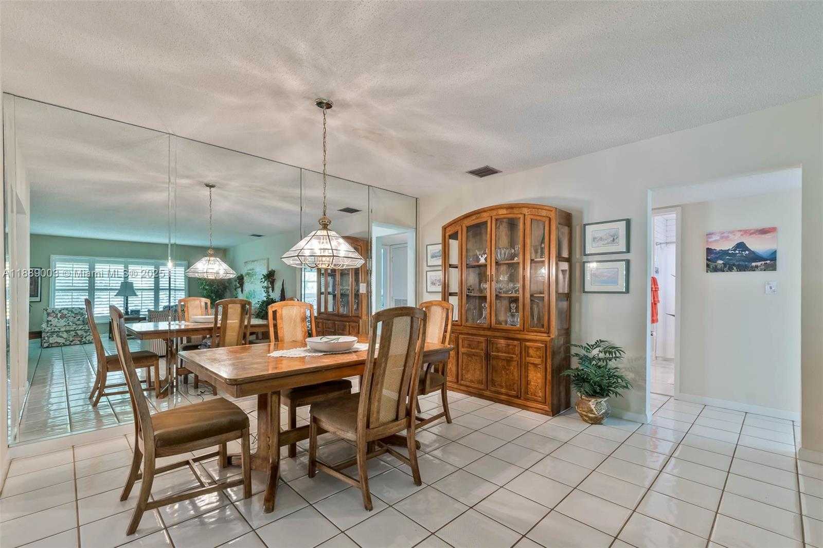 Small Image of 8241 SOUTH WEST 142ND ST, Palmetto Bay Number 5