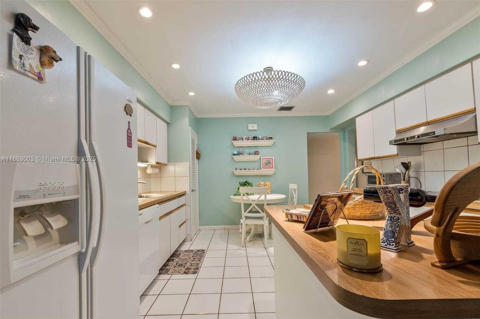 Small Image of 8241 SOUTH WEST 142ND ST, Palmetto Bay Number 8