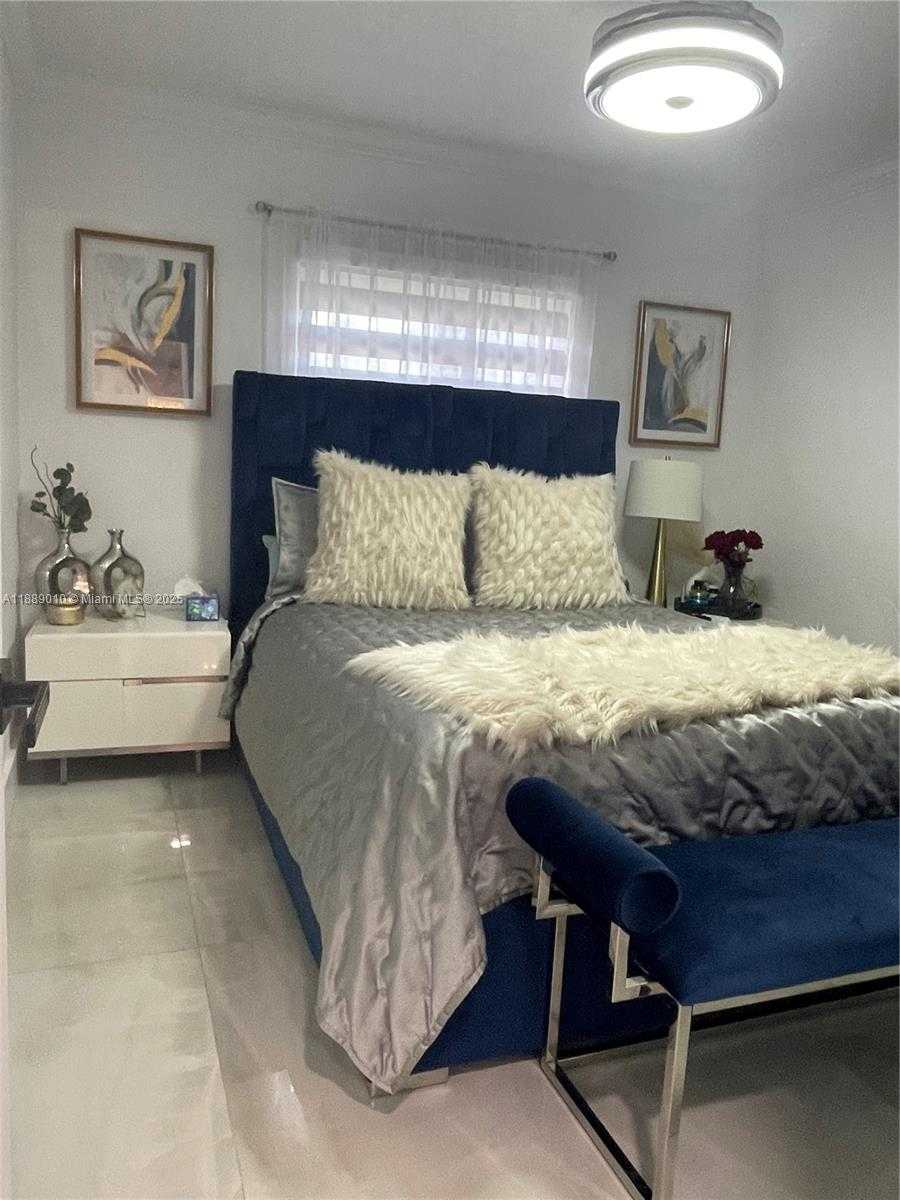 Small Image of 390 EAST 53RD ST, Hialeah Number 10
