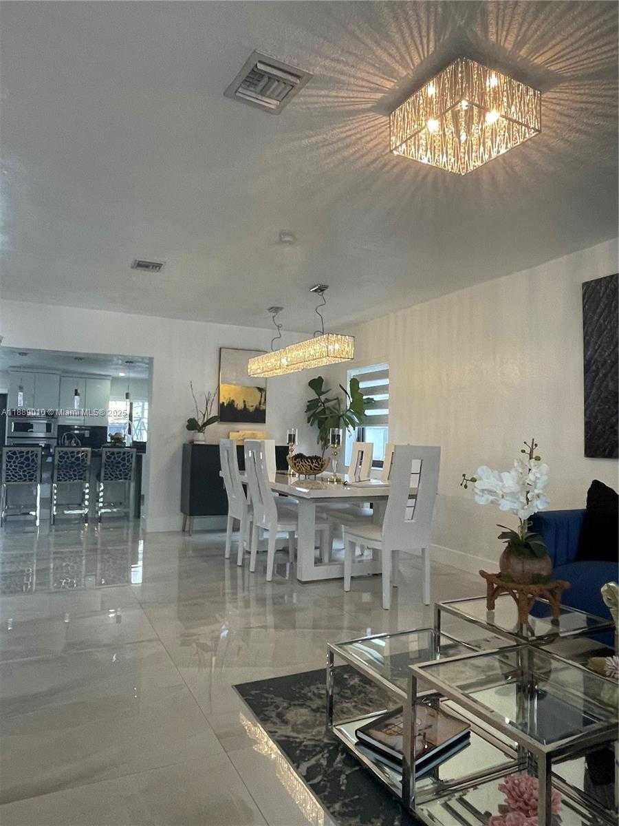 Small Image of 390 EAST 53RD ST, Hialeah Number 6