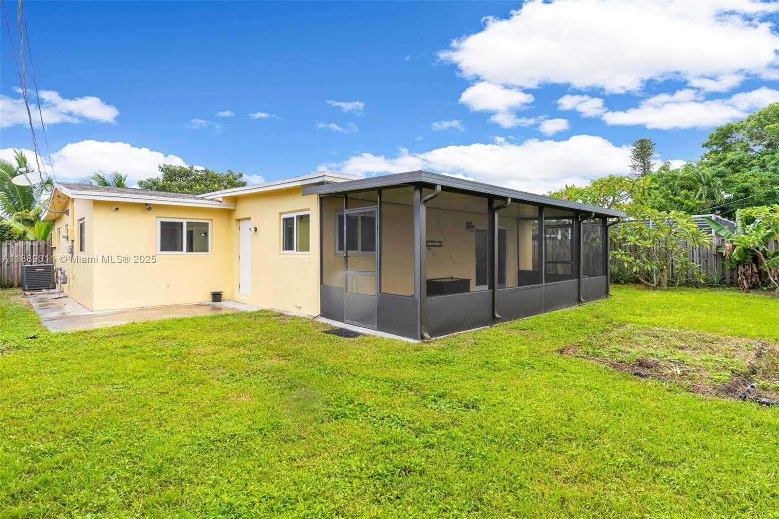 Small Image of 8310 NORTH WEST 26TH ST, Sunrise Number 24