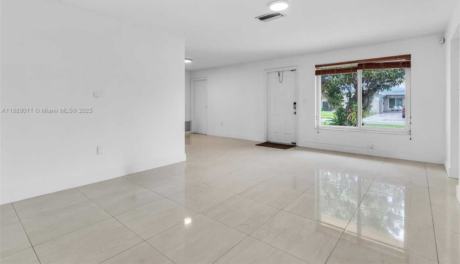 Small Image of 8310 NORTH WEST 26TH ST, Sunrise Number 6