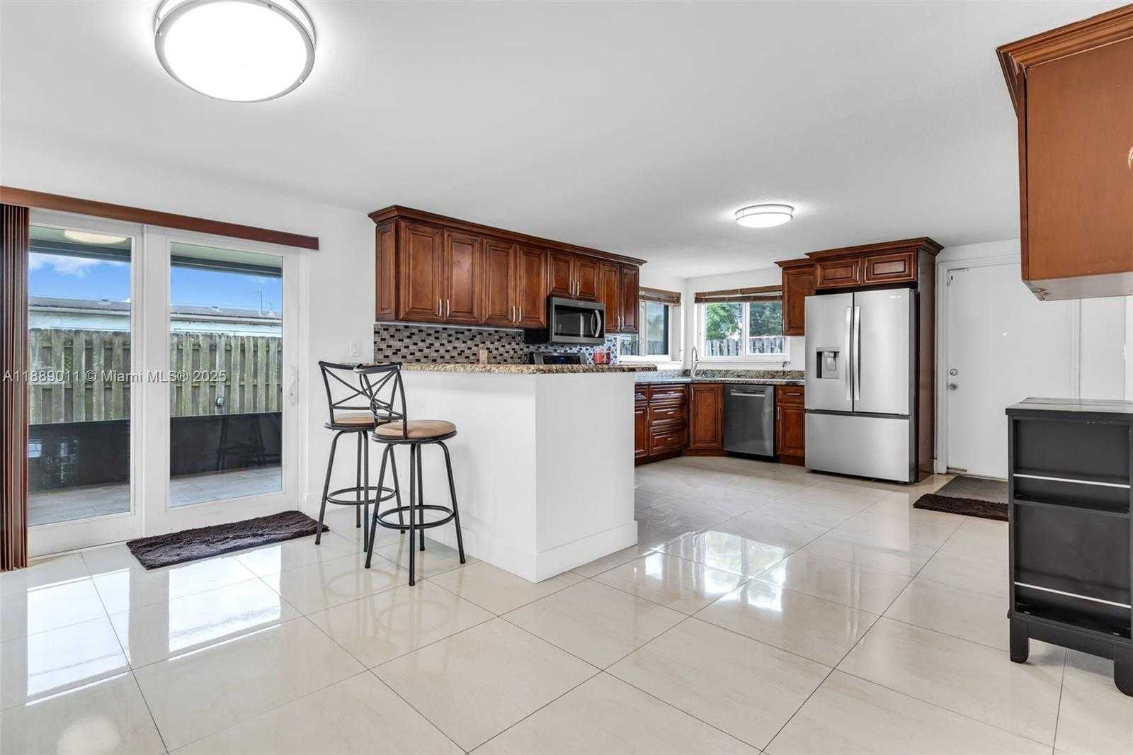 Small Image of 8310 NORTH WEST 26TH ST, Sunrise Number 7