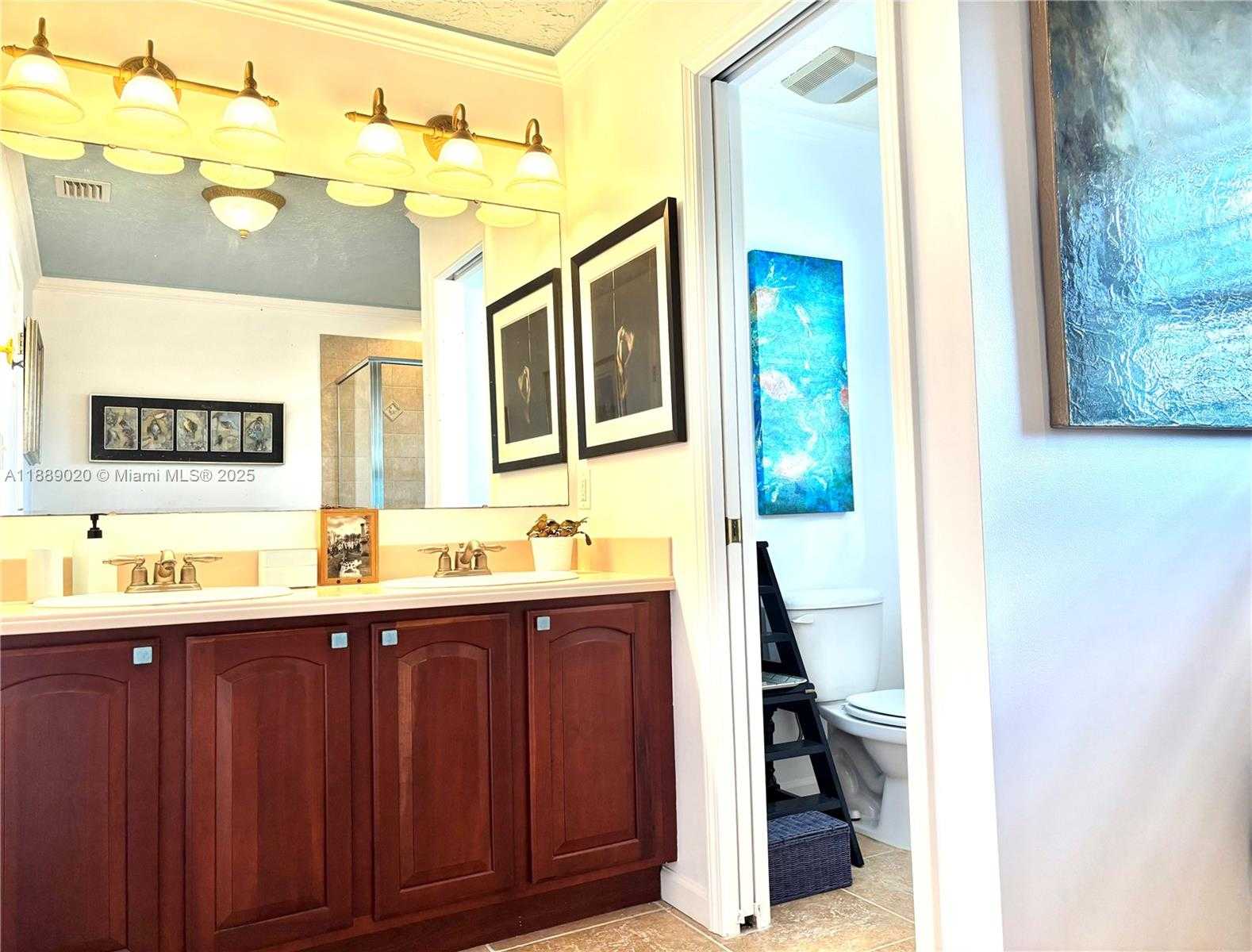Small Image of 155 AIRSTREAM LN, Tavernier Number 29