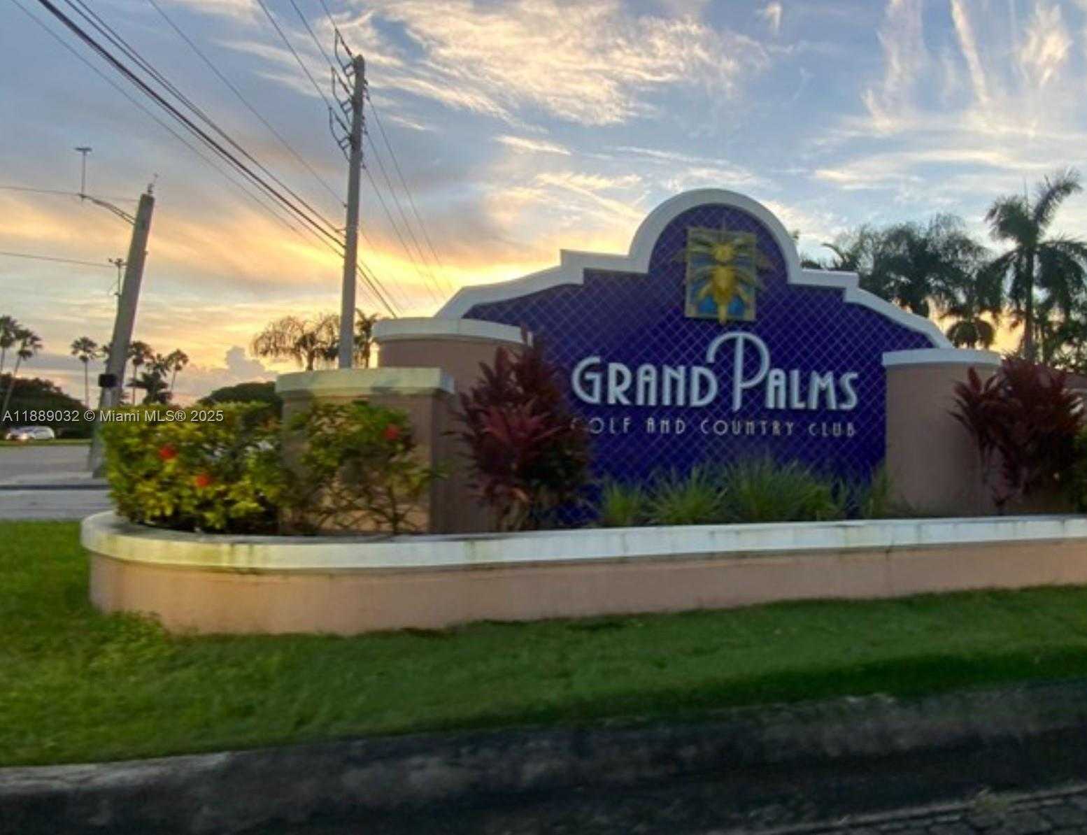 Small Image of 15658 SOUTH WEST 16TH ST, Pembroke Pines Number 2