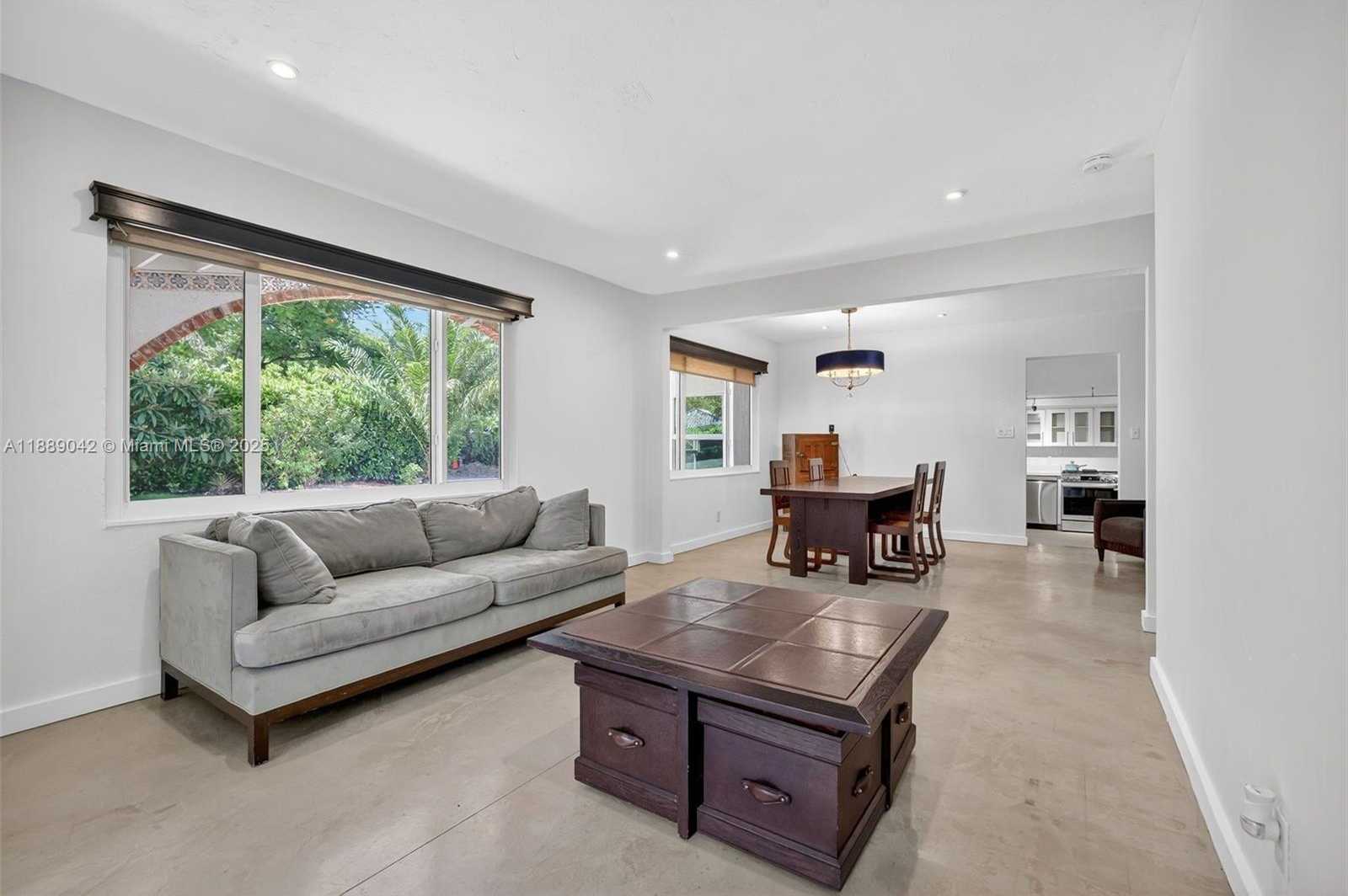Small Image of 716 COCONUT DR, Fort Lauderdale Number 14