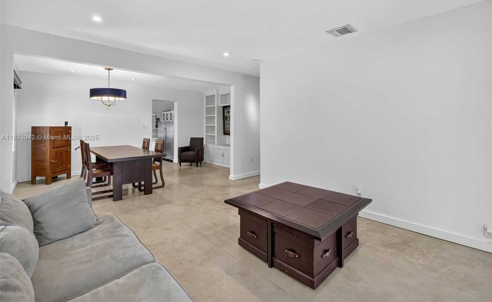 Small Image of 716 COCONUT DR, Fort Lauderdale Number 15