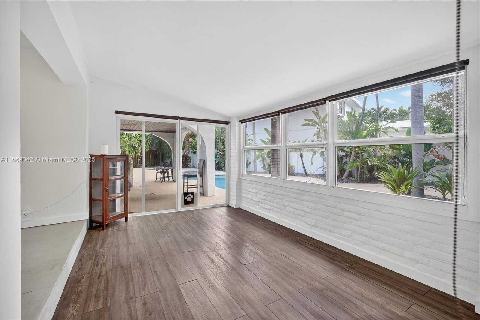 Small Image of 716 COCONUT DR, Fort Lauderdale Number 9