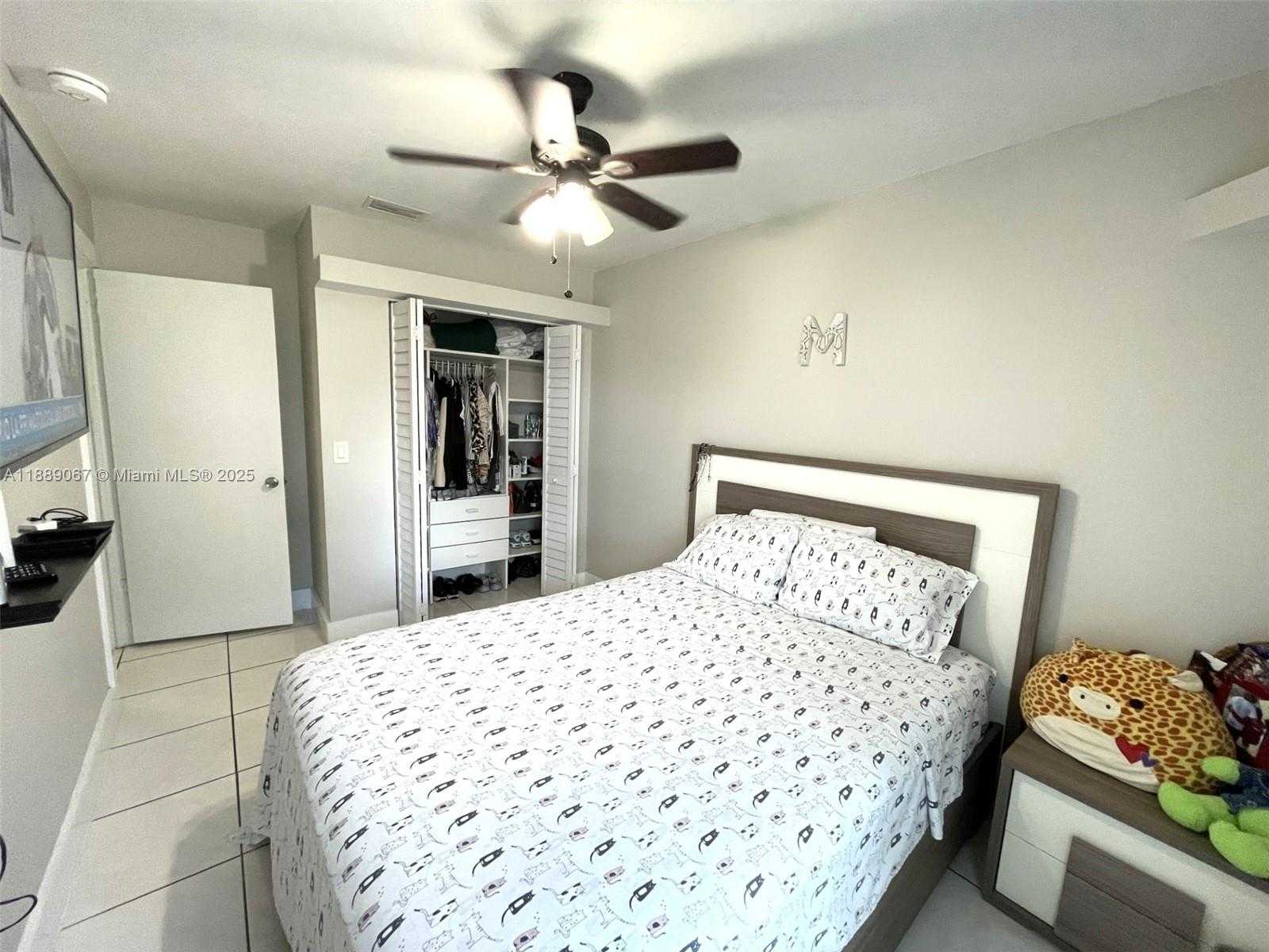 Small Image of 1213 SOUTH WEST 82ND AVE, North Lauderdale Number 15