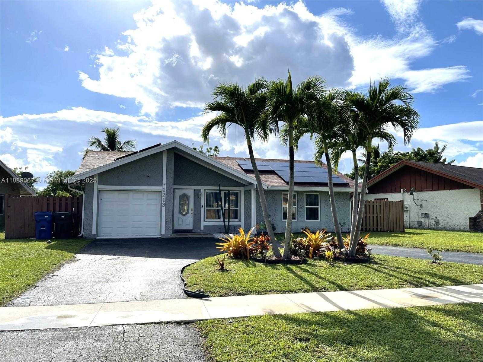 Small Image of 1213 SOUTH WEST 82ND AVE, North Lauderdale Number 2