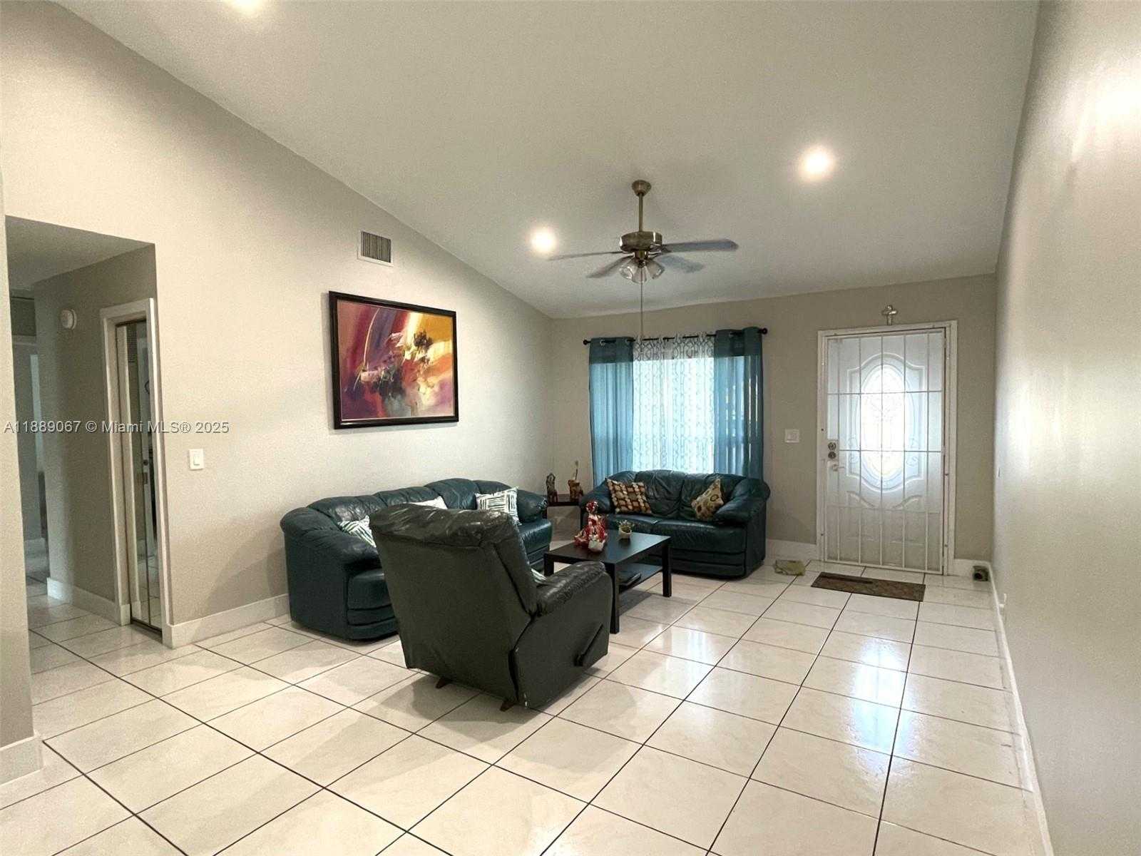 Small Image of 1213 SOUTH WEST 82ND AVE, North Lauderdale Number 4
