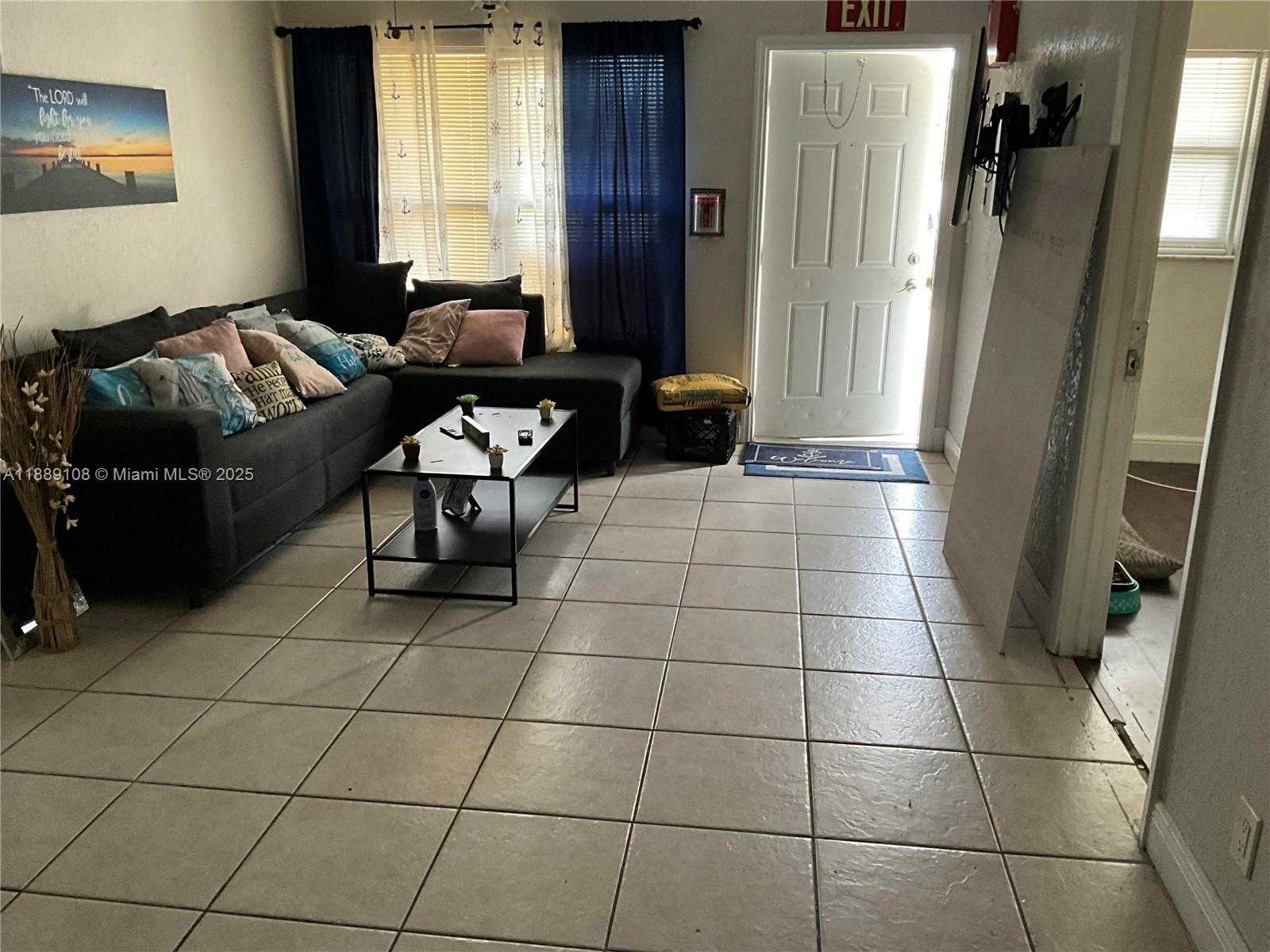 Small Image of 720 NORTH WEST 38TH AVE, Lauderhill Number 13
