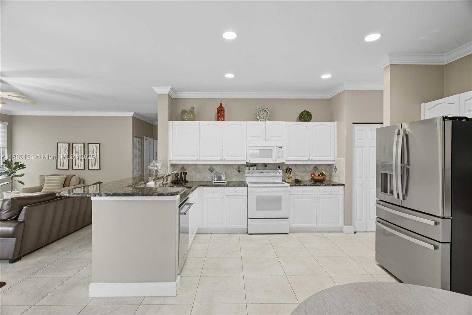 Small Image of 4195 PALMETTO TRL, Weston Number 18