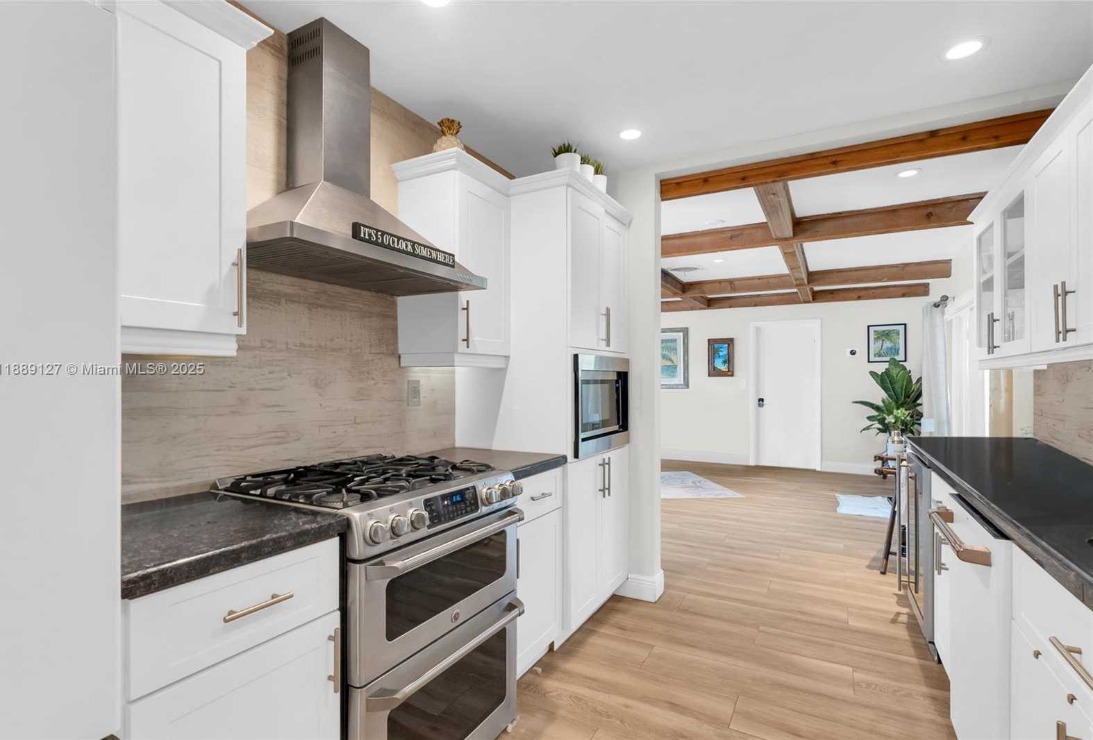 Small Image of 7211 BAMBOO ST, Miami Lakes Number 14