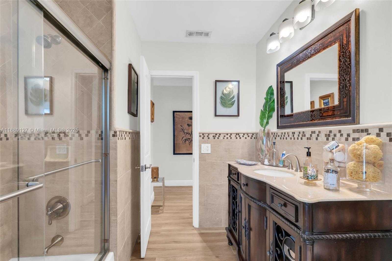Small Image of 7211 BAMBOO ST, Miami Lakes Number 25