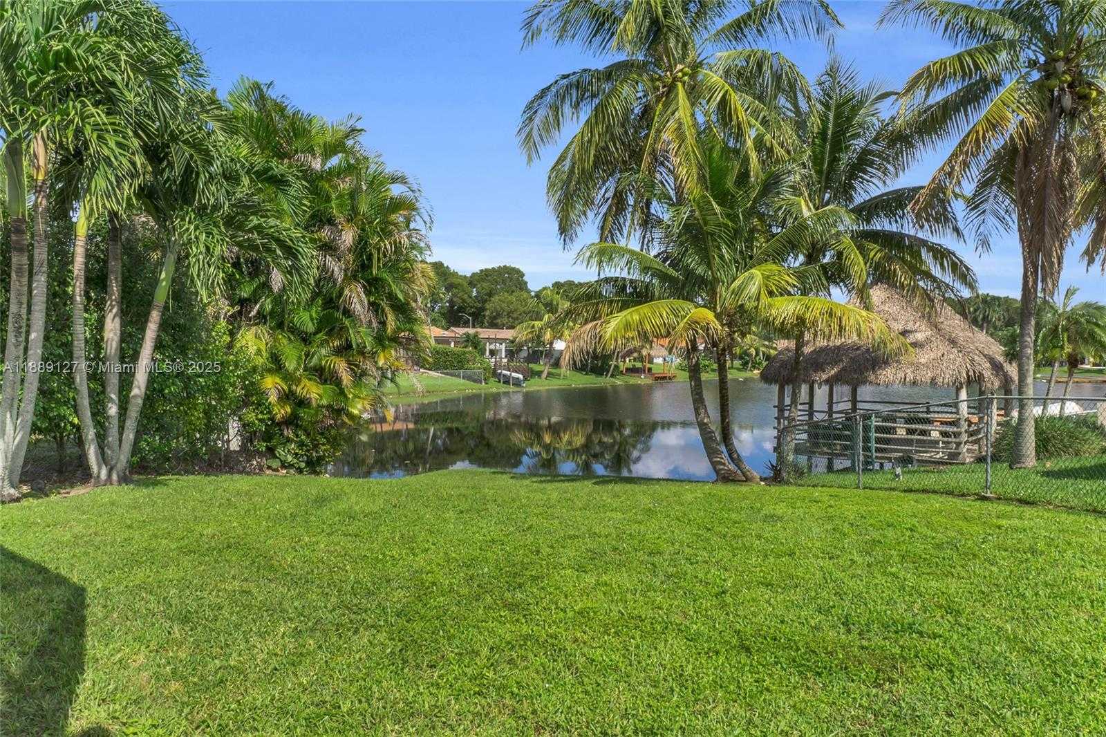 Small Image of 7211 BAMBOO ST, Miami Lakes Number 34