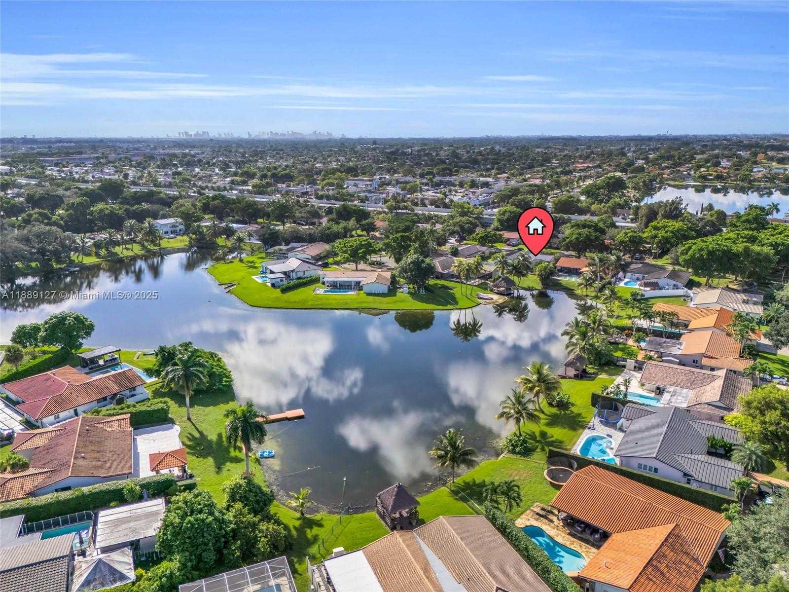 Small Image of 7211 BAMBOO ST, Miami Lakes Number 36