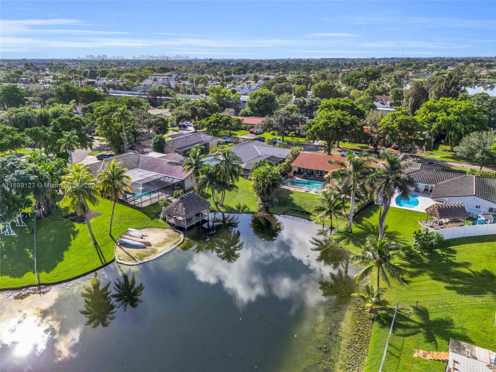 Small Image of 7211 BAMBOO ST, Miami Lakes Number 37