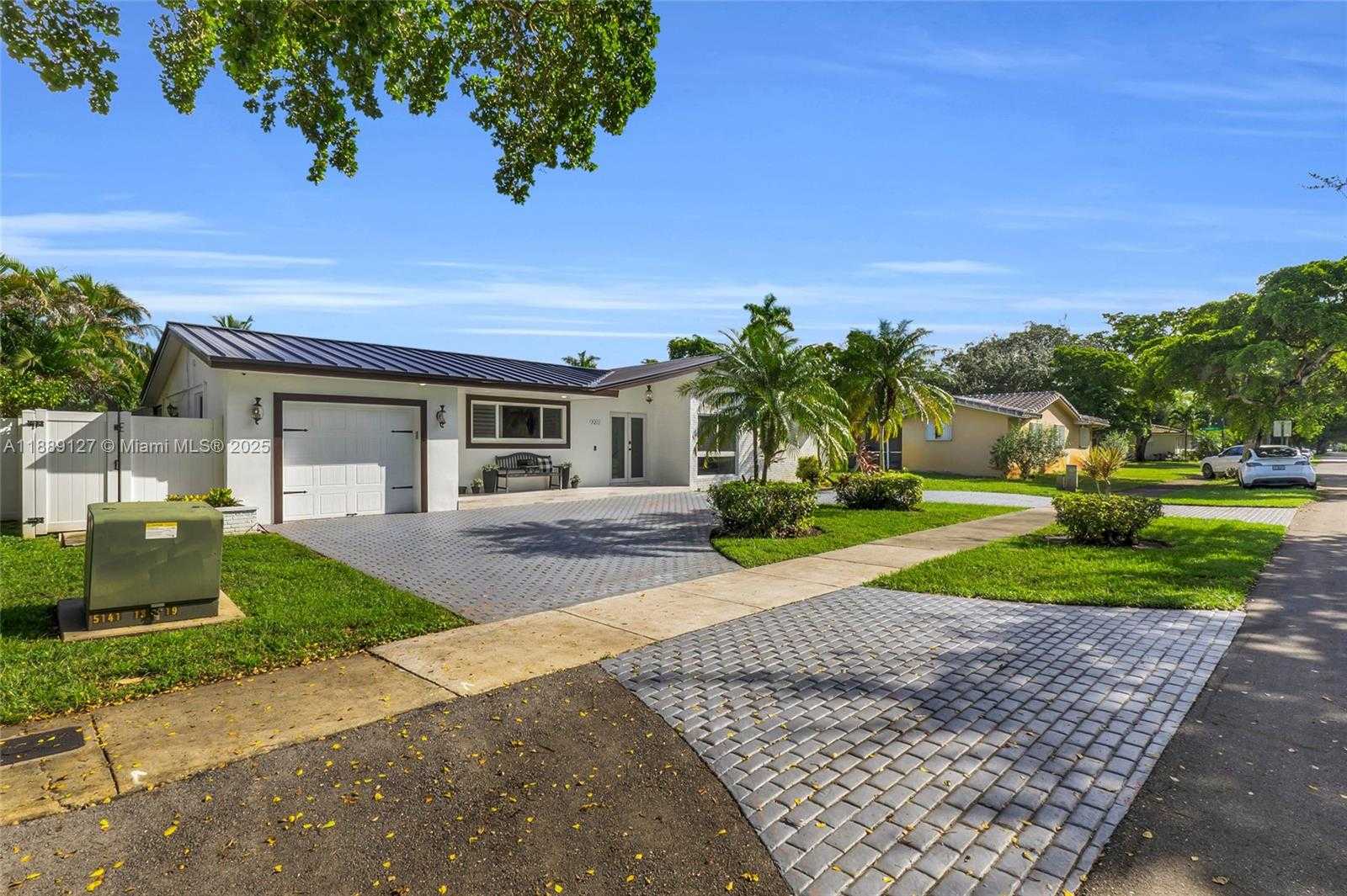 Small Image of 7211 BAMBOO ST, Miami Lakes Number 6