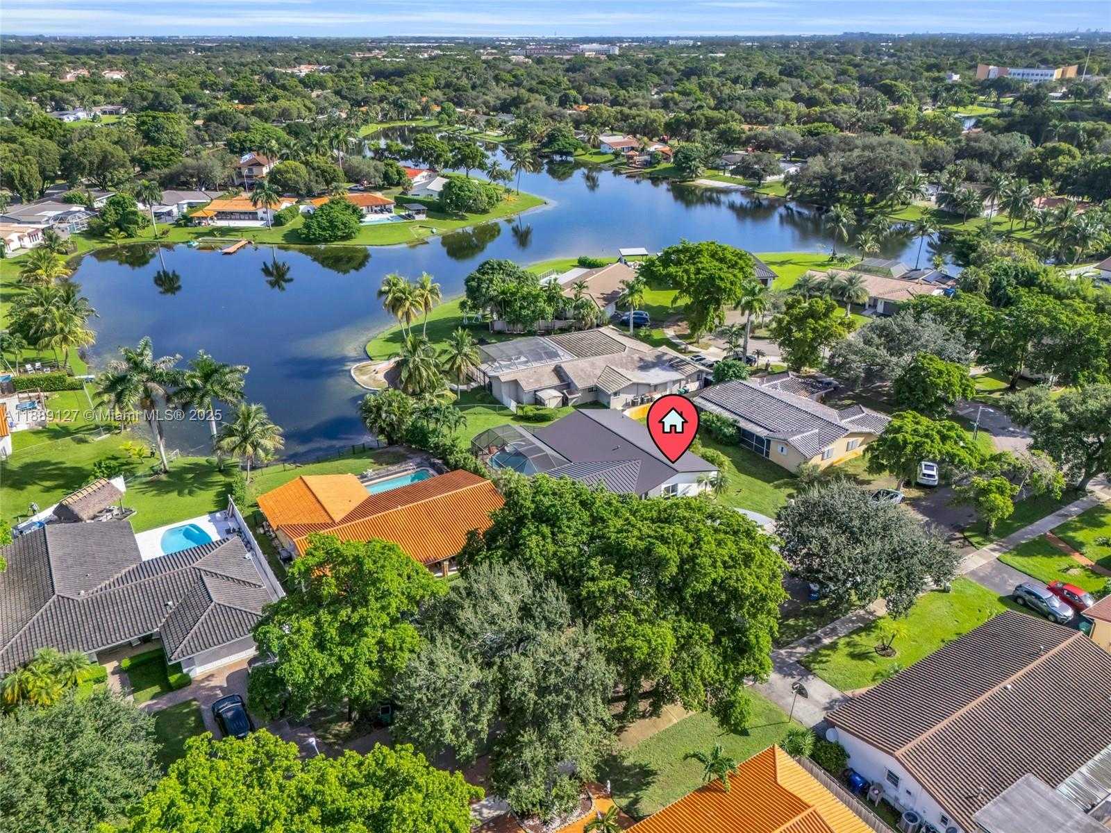 Small Image of 7211 BAMBOO ST, Miami Lakes Number 8