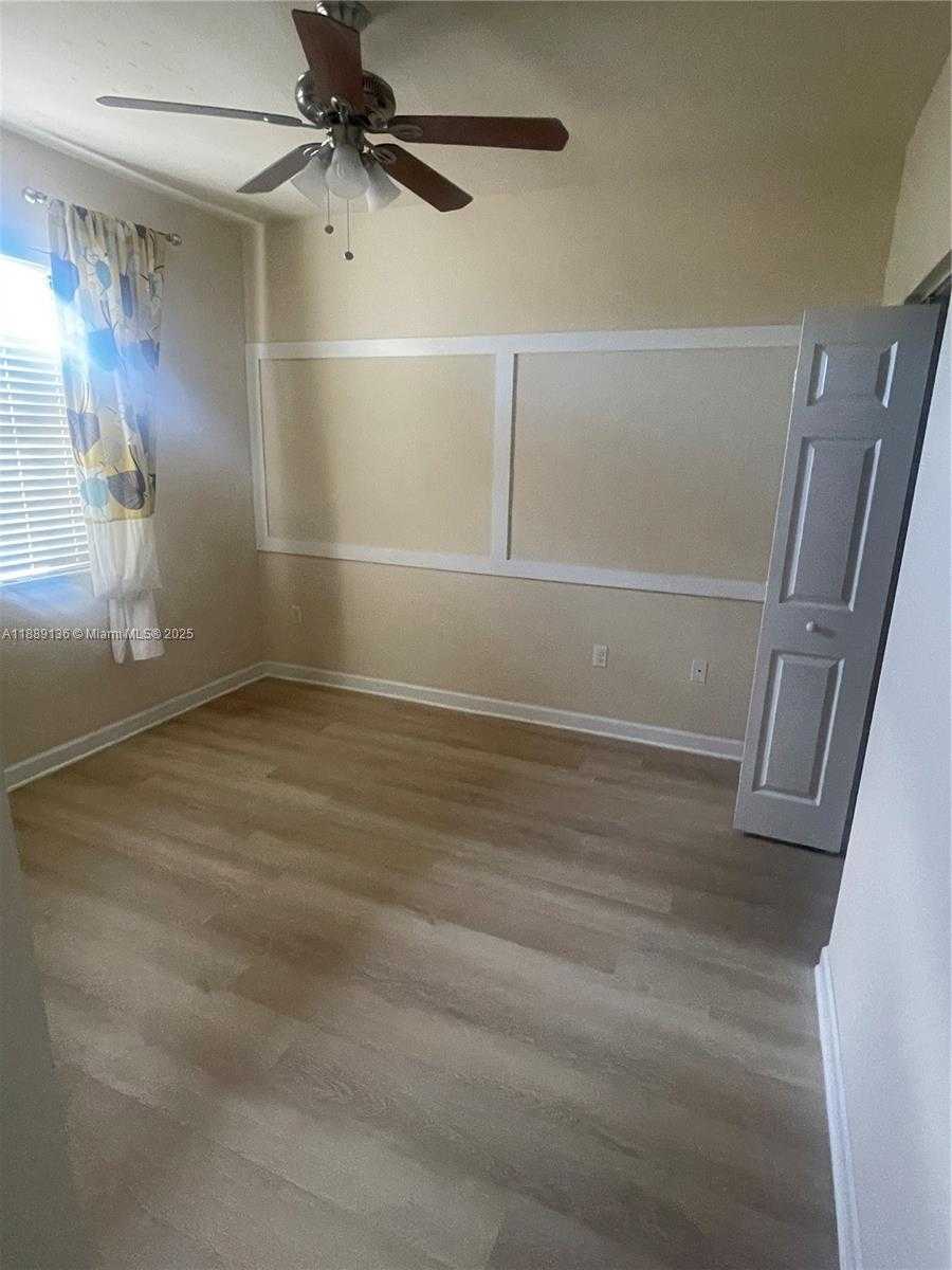 Small Image of 8885 SOUTH WEST 227TH TER, Cutler Bay Number 19