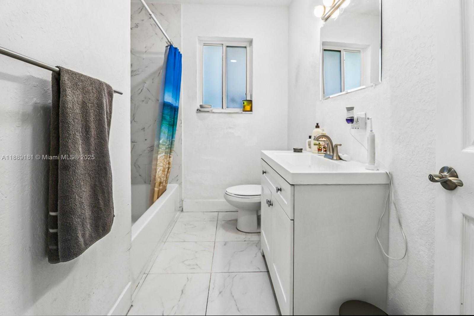 Small Image of 4220 NORTH WEST 23RD AVE, Miami Number 13