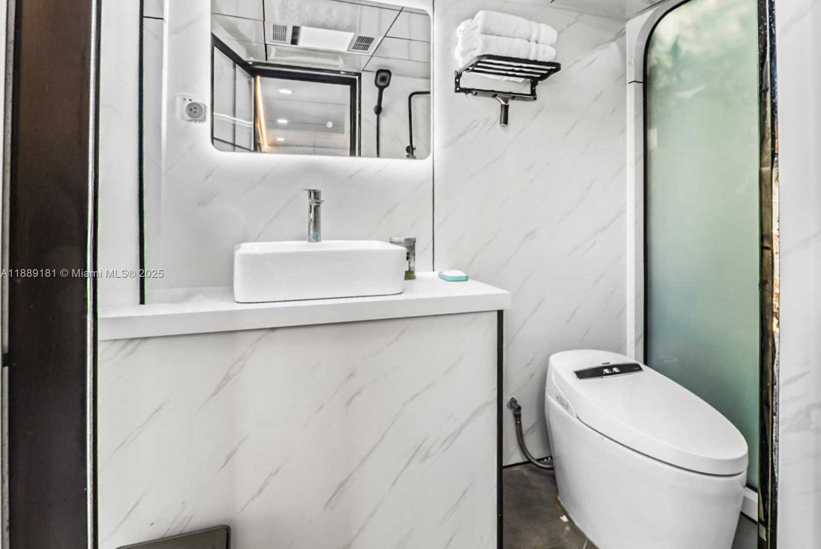 Small Image of 4220 NORTH WEST 23RD AVE, Miami Number 16