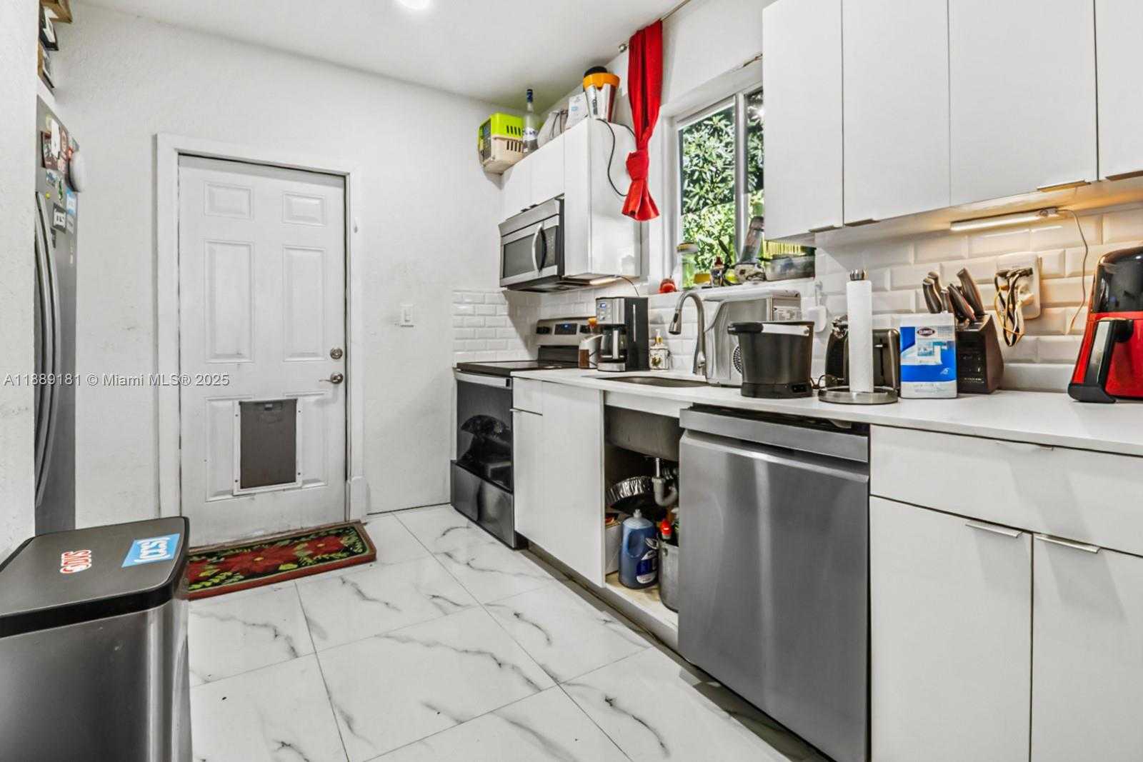 Small Image of 4220 NORTH WEST 23RD AVE, Miami Number 6