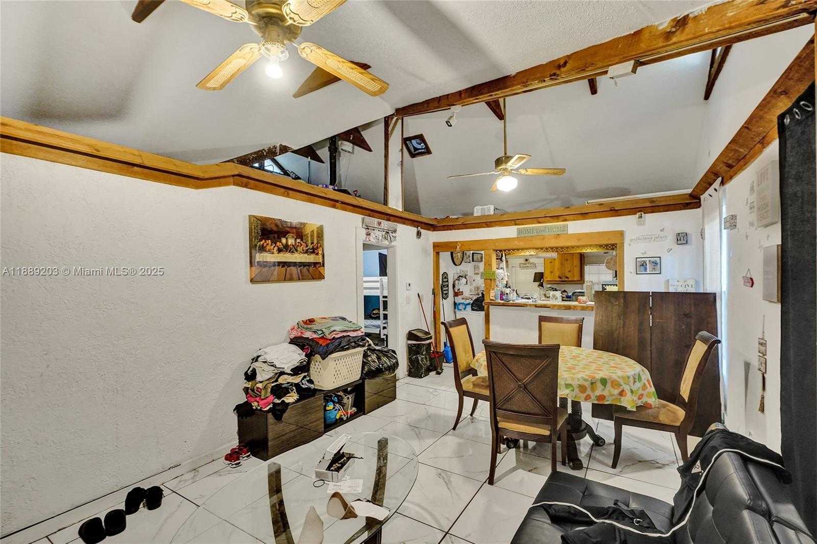 Small Image of 1024 NORTH 24TH AVE, Hollywood Number 19