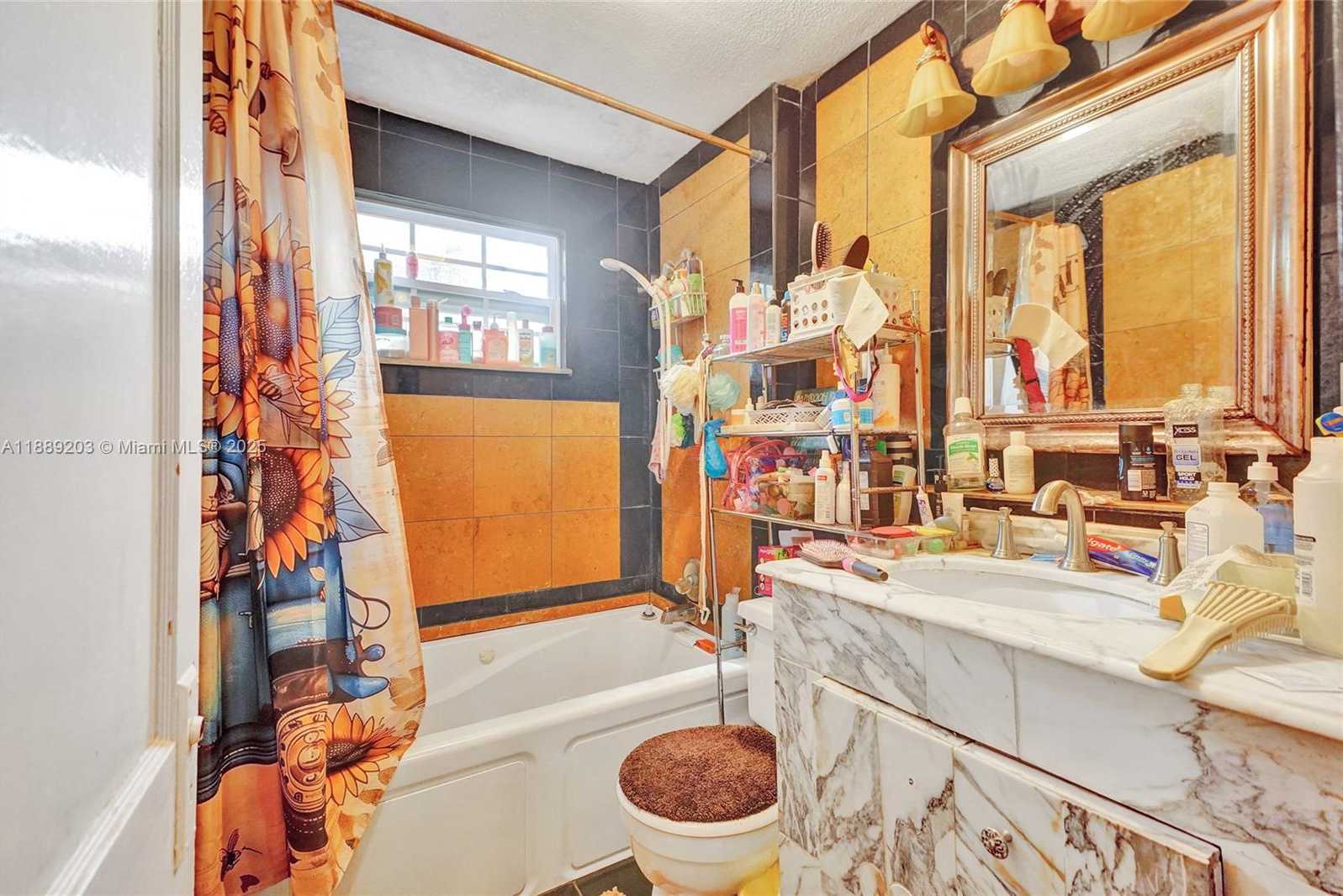 Small Image of 1024 NORTH 24TH AVE, Hollywood Number 27