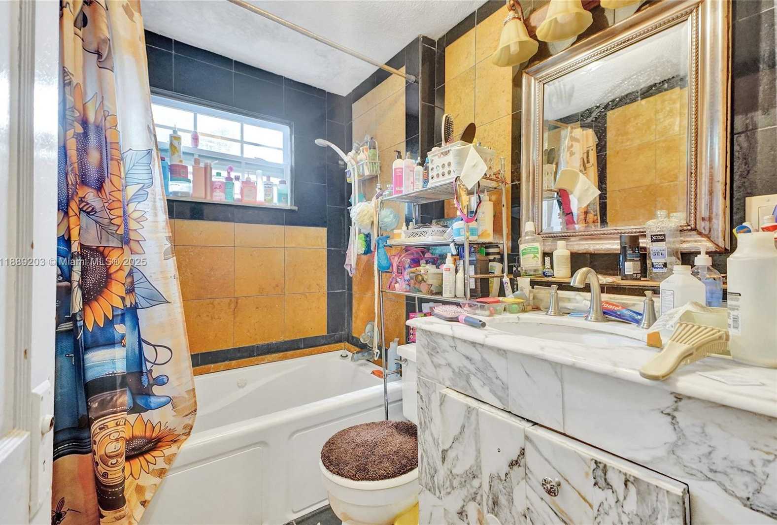 Small Image of 1024 NORTH 24TH AVE, Hollywood Number 29