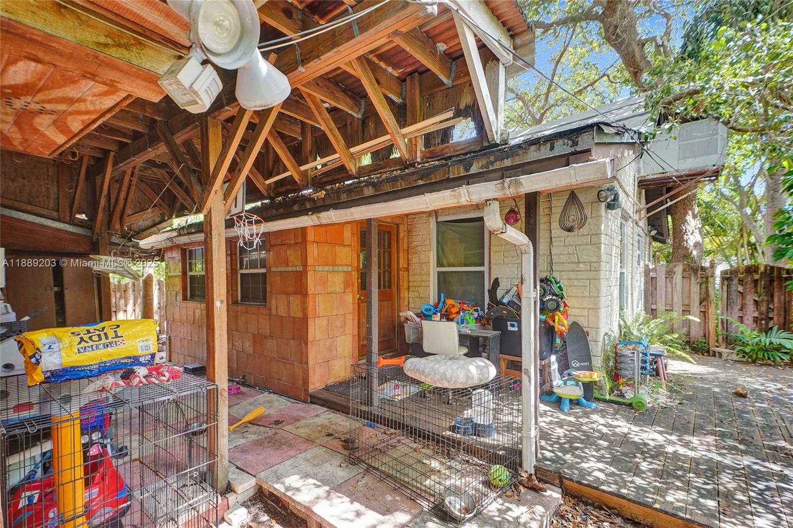Small Image of 1024 NORTH 24TH AVE, Hollywood Number 36