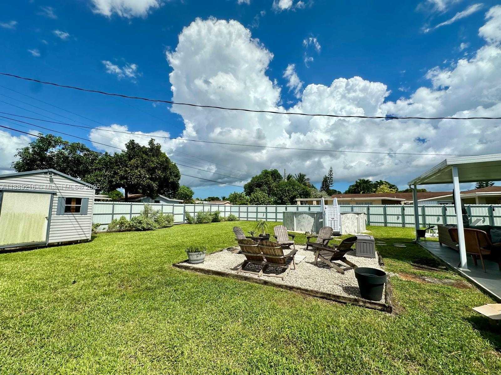 Small Image of 651 EAST 38TH ST, Hialeah Number 37