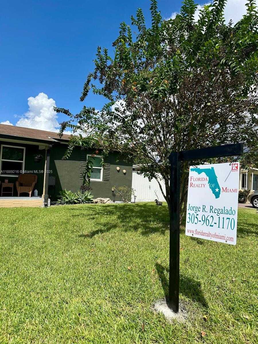 Small Image of 651 EAST 38TH ST, Hialeah Number 62