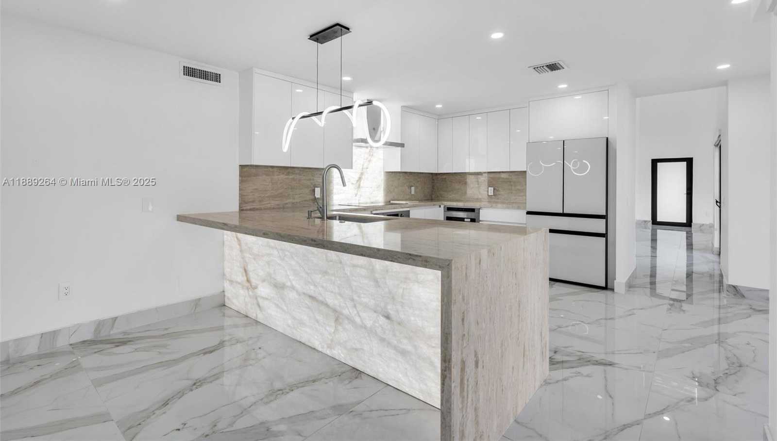 Small Image of 17353 NORTH WEST 62ND CT, Hialeah Number 14