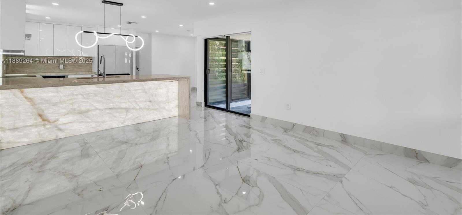 Small Image of 17353 NORTH WEST 62ND CT, Hialeah Number 15