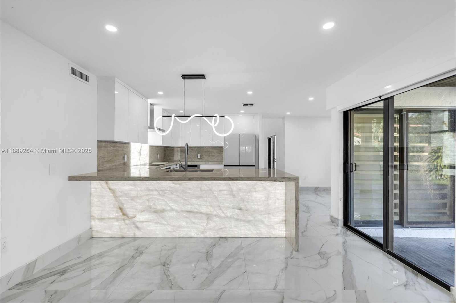 Small Image of 17353 NORTH WEST 62ND CT, Hialeah Number 16