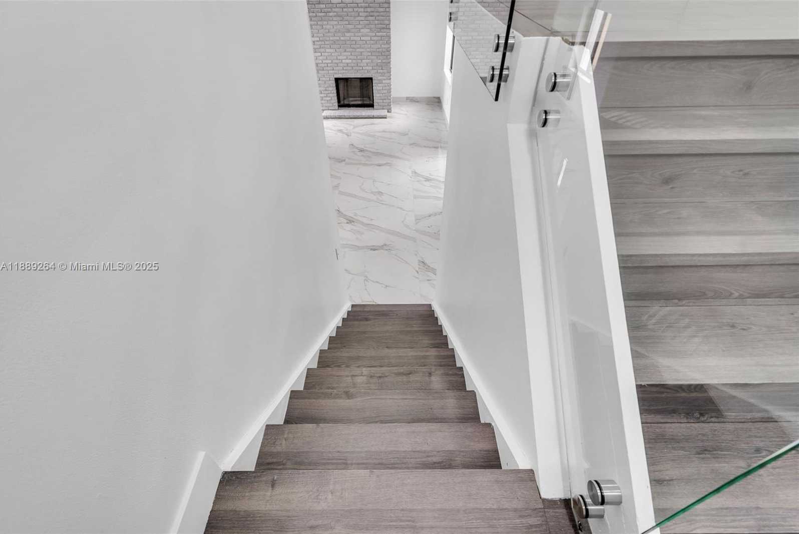 Small Image of 17353 NORTH WEST 62ND CT, Hialeah Number 31