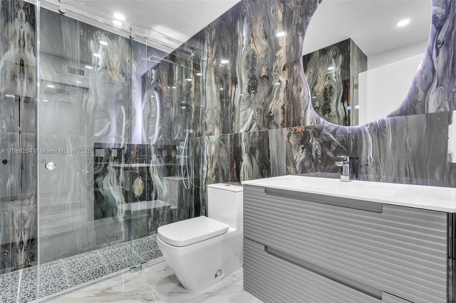 Small Image of 17353 NORTH WEST 62ND CT, Hialeah Number 36