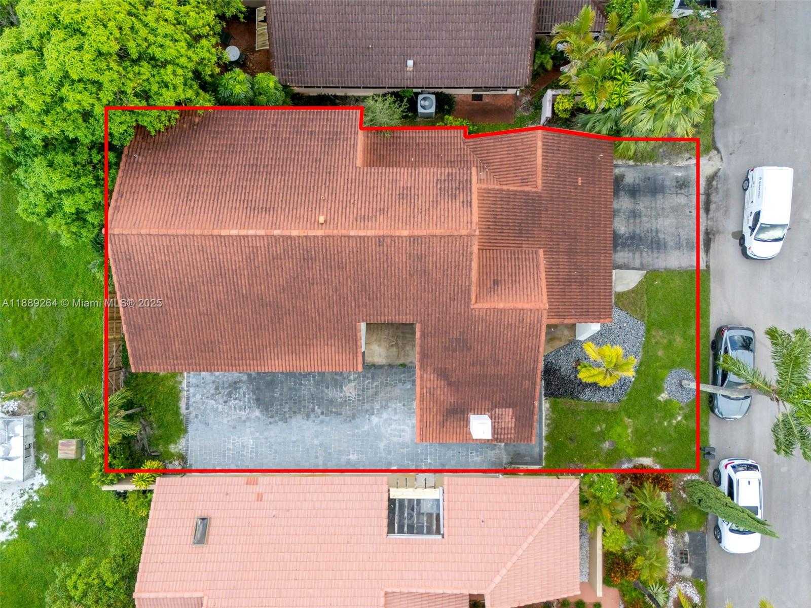 Small Image of 17353 NORTH WEST 62ND CT, Hialeah Number 41