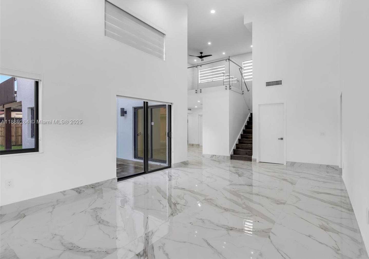 Small Image of 17353 NORTH WEST 62ND CT, Hialeah Number 5